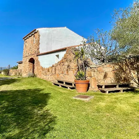 منتجع Punta D'acu Country أرتْساكينا