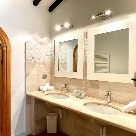 Punta D'acu Country أرتْساكينا